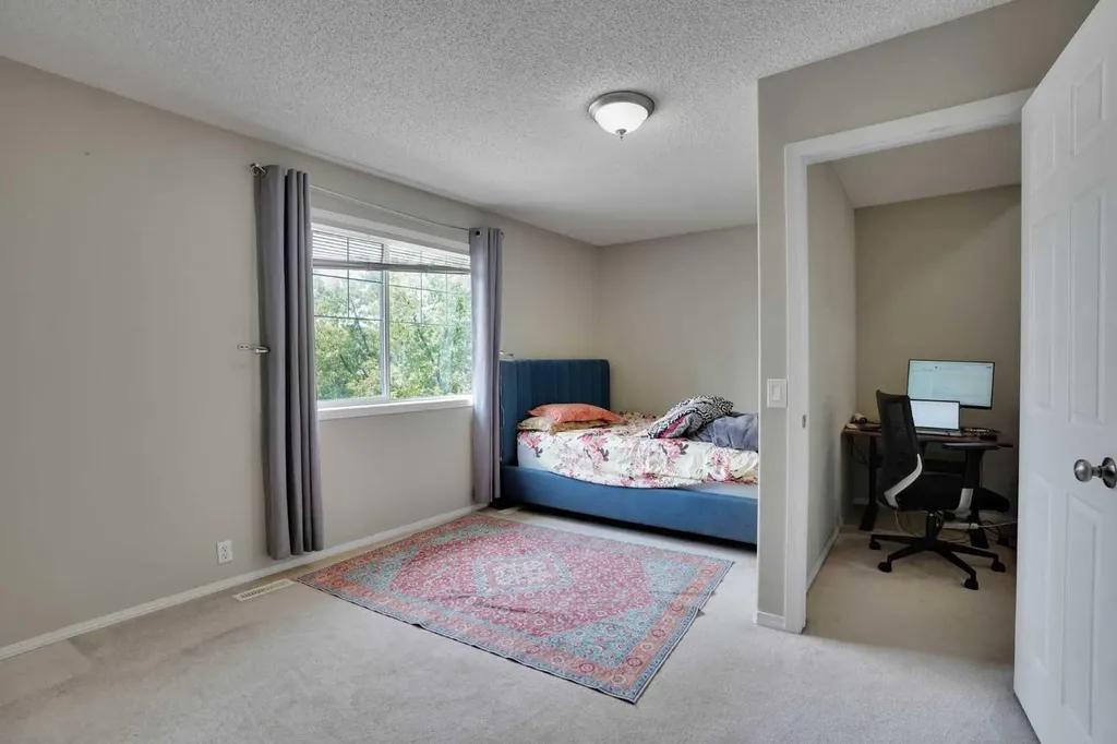 62 Covewood Manor Calgary AB T3K5P9
