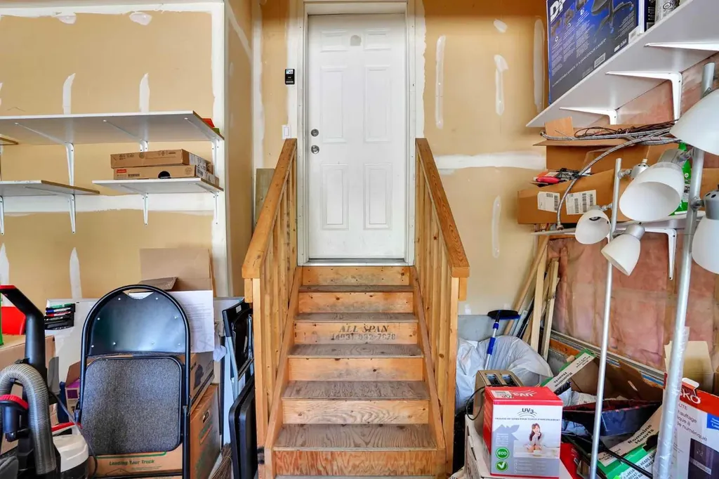 62 Covewood Manor Calgary AB T3K5P9
