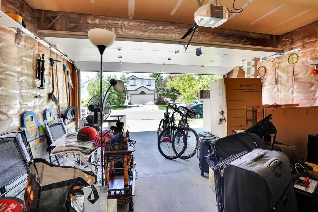62 Covewood Manor Calgary AB T3K5P9