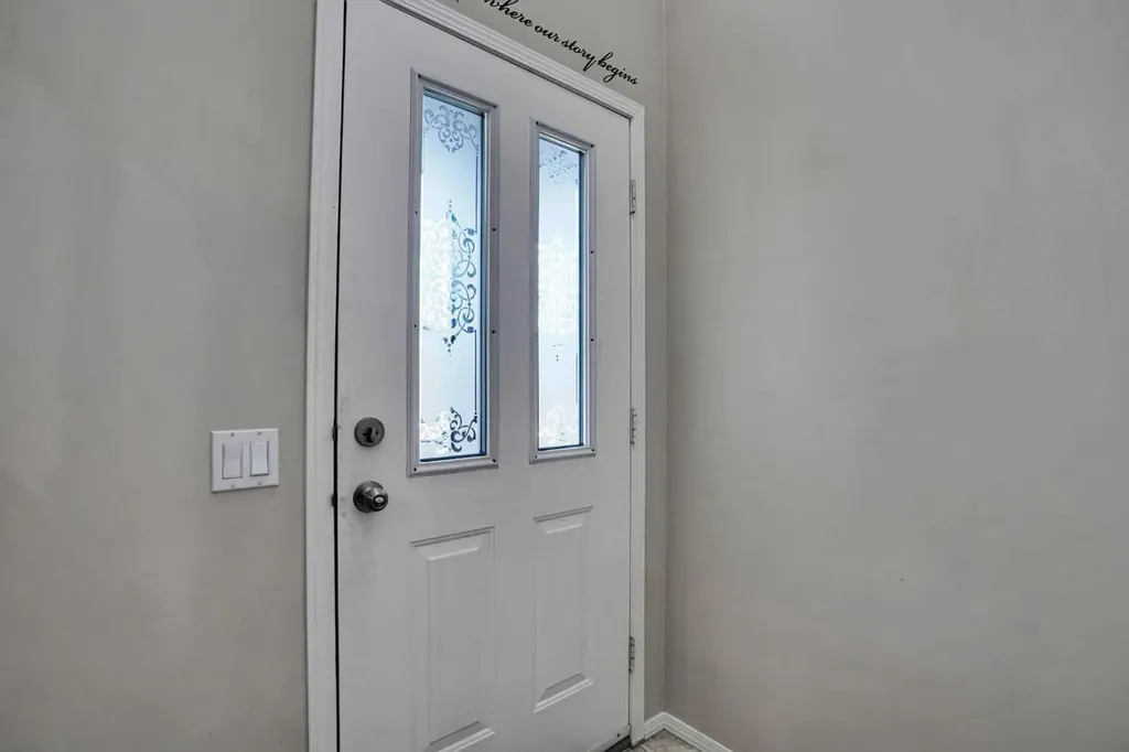 62 Covewood Manor Calgary AB T3K5P9