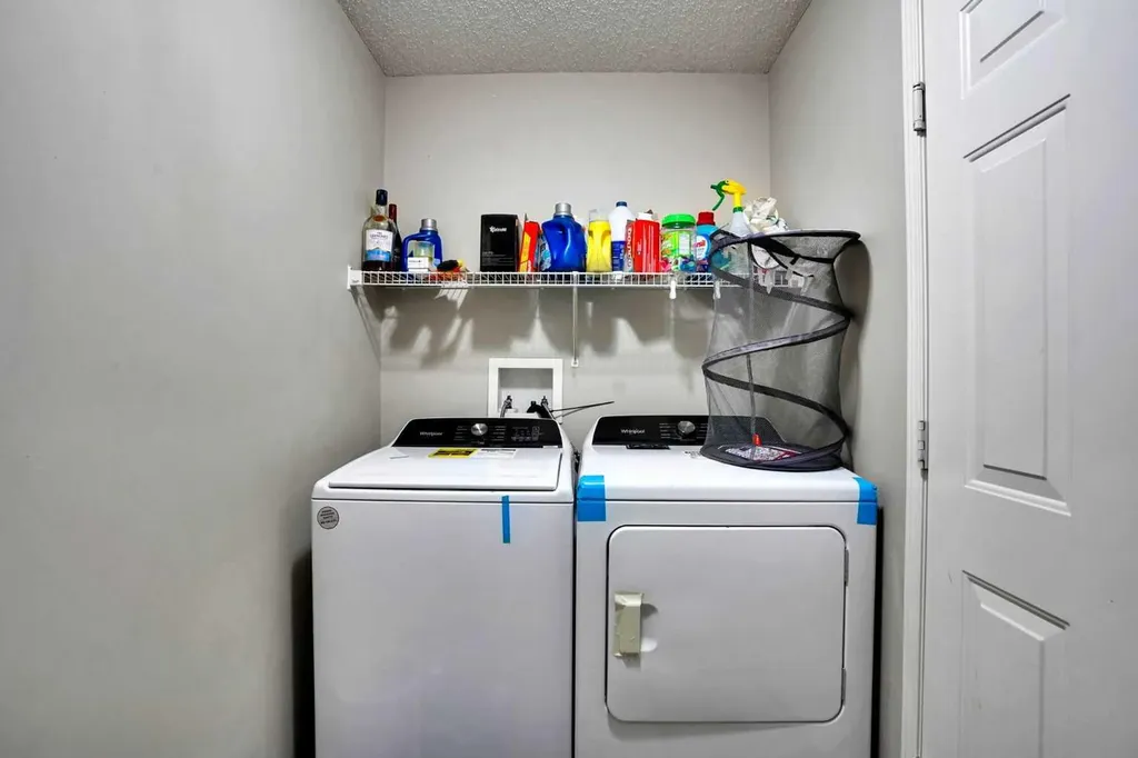 62 Covewood Manor Calgary AB T3K5P9