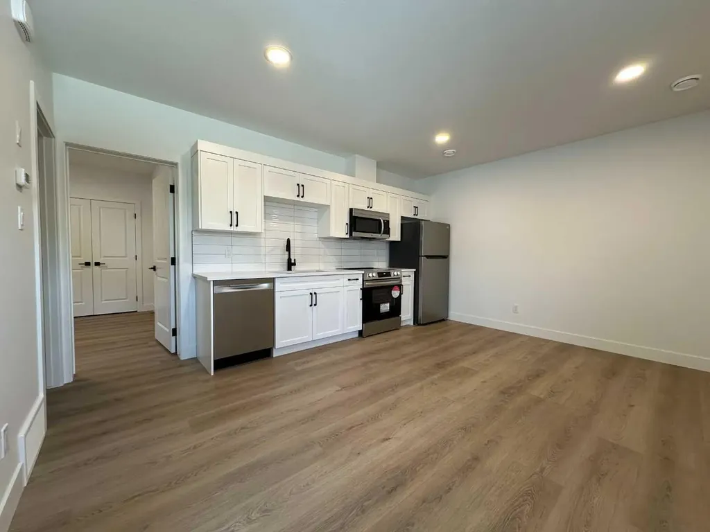 8305 18 Avenue Coleman AB T0K 0M0