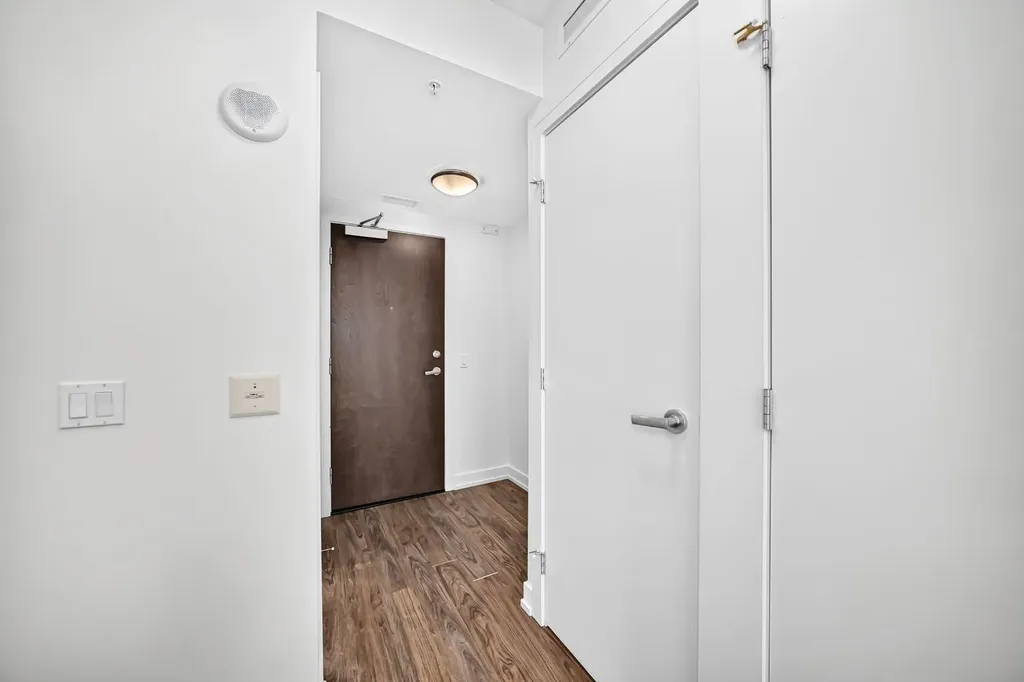 222 Riverfront Avenue SW Calgary AB T2P0X2