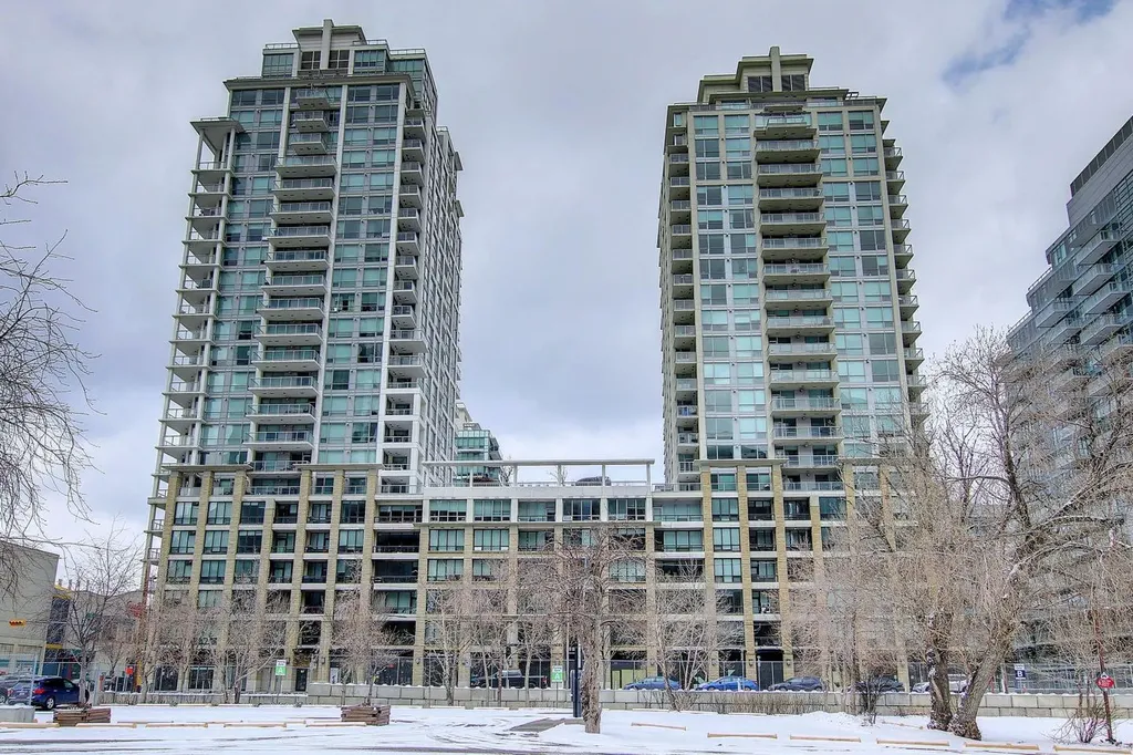 222 Riverfront Avenue SW Calgary AB T2P0X2