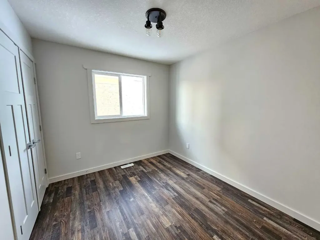 9215 94a Avenue Wembley AB T0H3S0