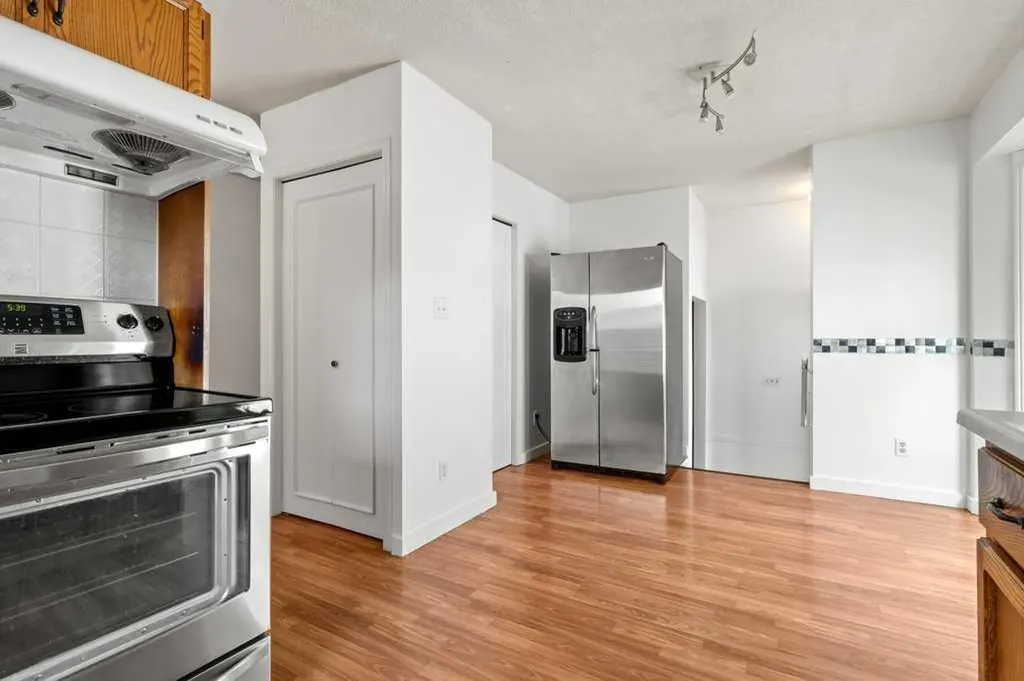 56 Elder Street Red Deer AB T4R 2C6