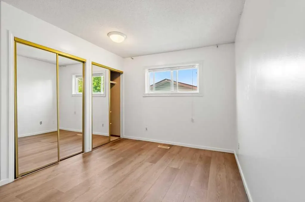 56 Elder Street Red Deer AB T4R 2C6