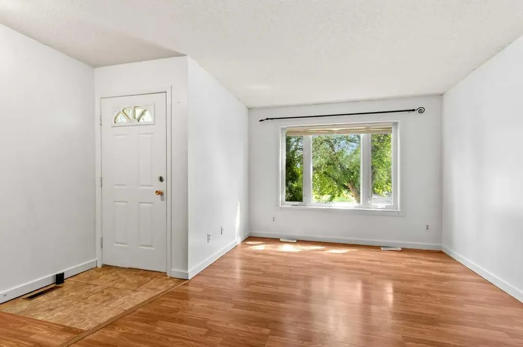 56 Elder Street Red Deer AB T4R 2C6