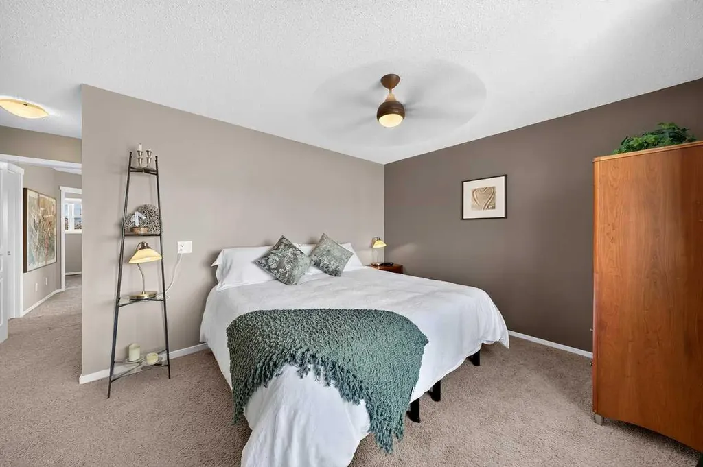 30 Copperstone Green SE Calgary AB T2Z0R8
