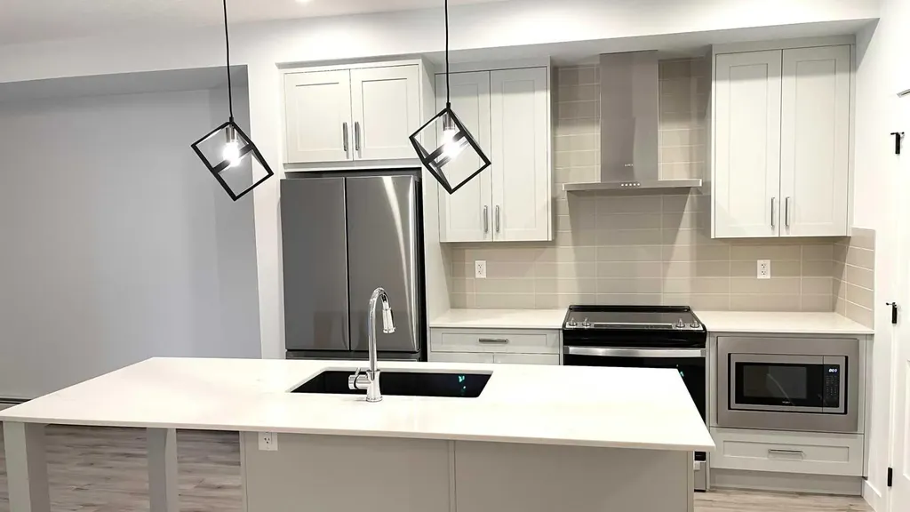 40 Sage Hill NW Calgary AB T3R 2C5