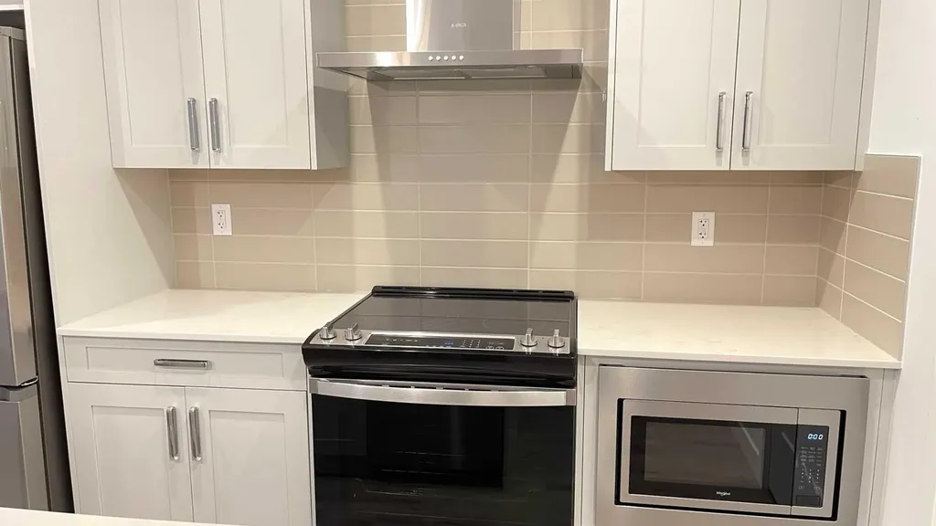 40 Sage Hill NW Calgary AB T3R 2C5