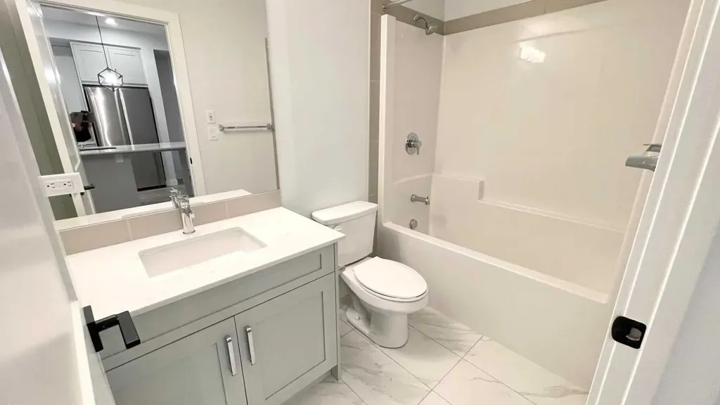 40 Sage Hill NW Calgary AB T3R 2C5