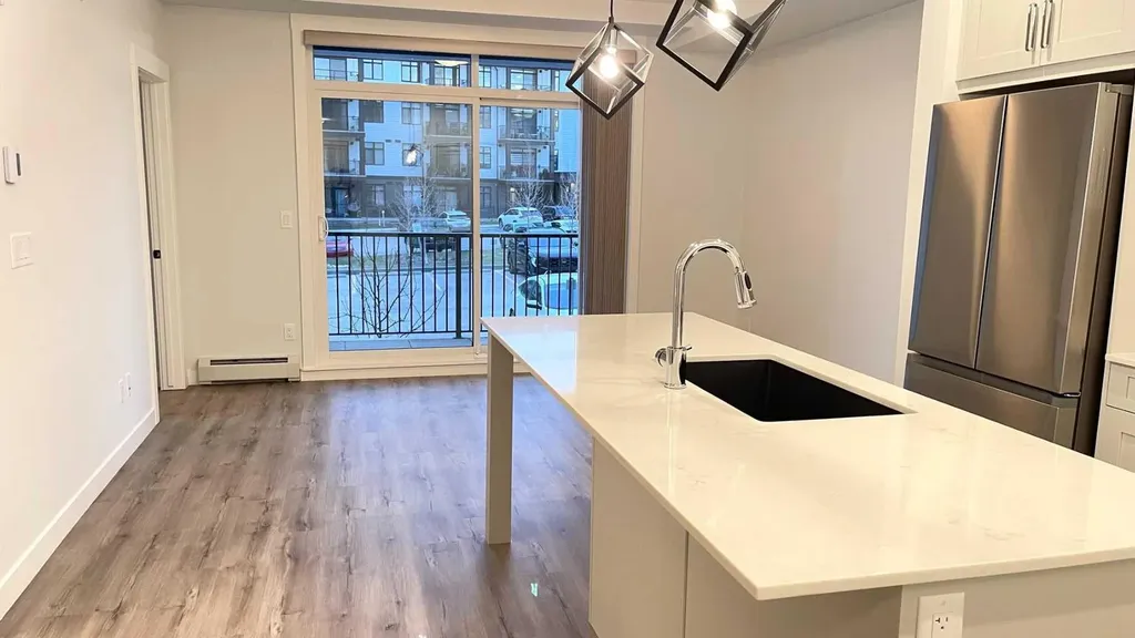 40 Sage Hill NW Calgary AB T3R 2C5