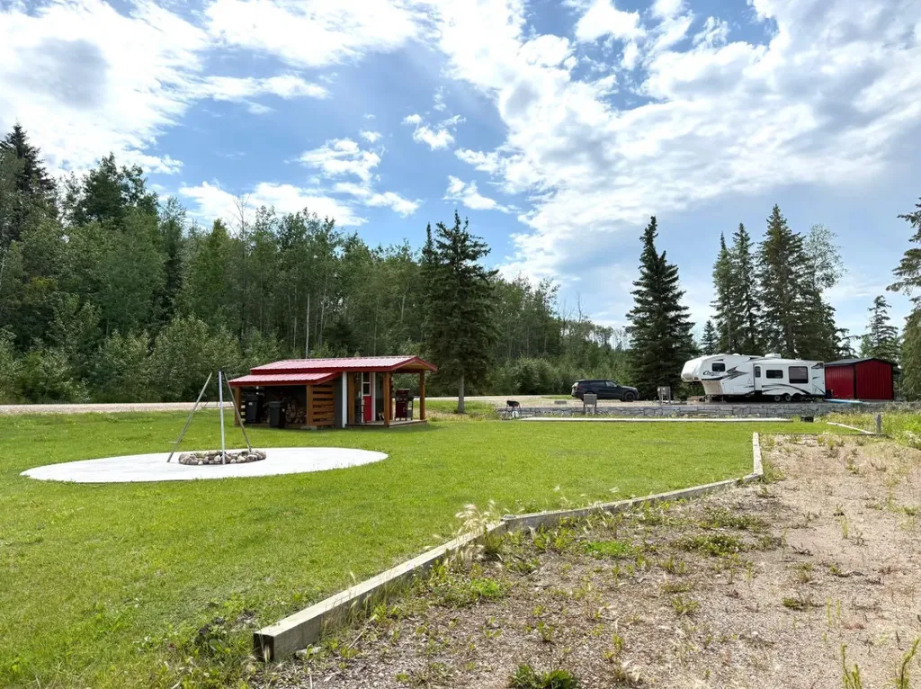 715 Spruce Street Lac Des Iles SK S0M 1A0