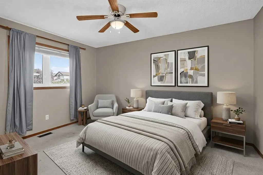 31 Fairways Drive NW Airdrie AB T4B 2P5