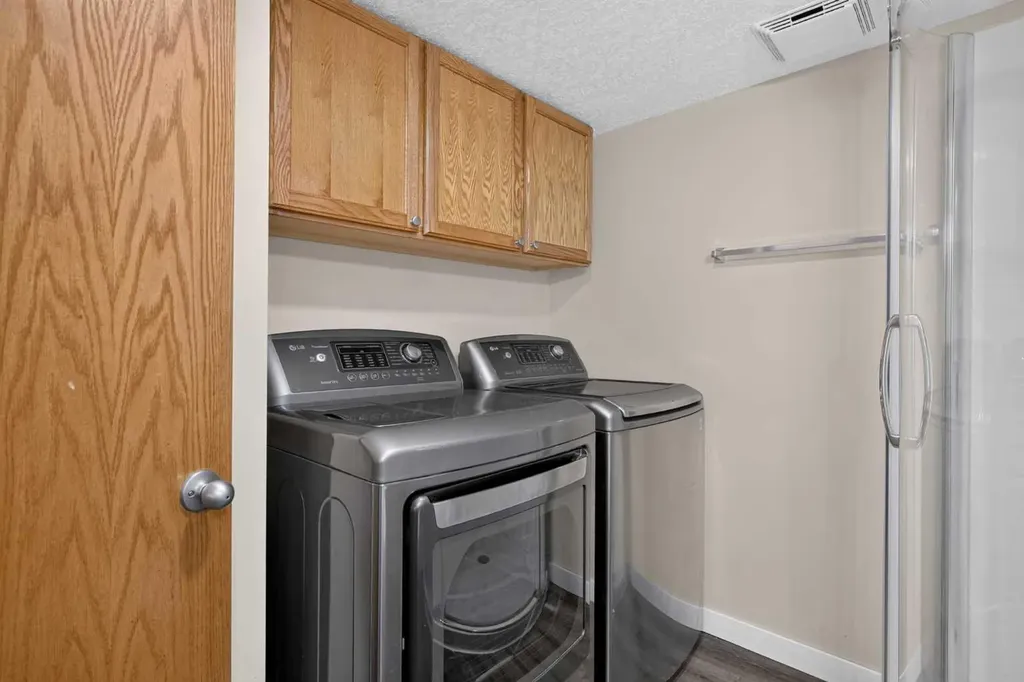 31 Fairways Drive NW Airdrie AB T4B 2P5