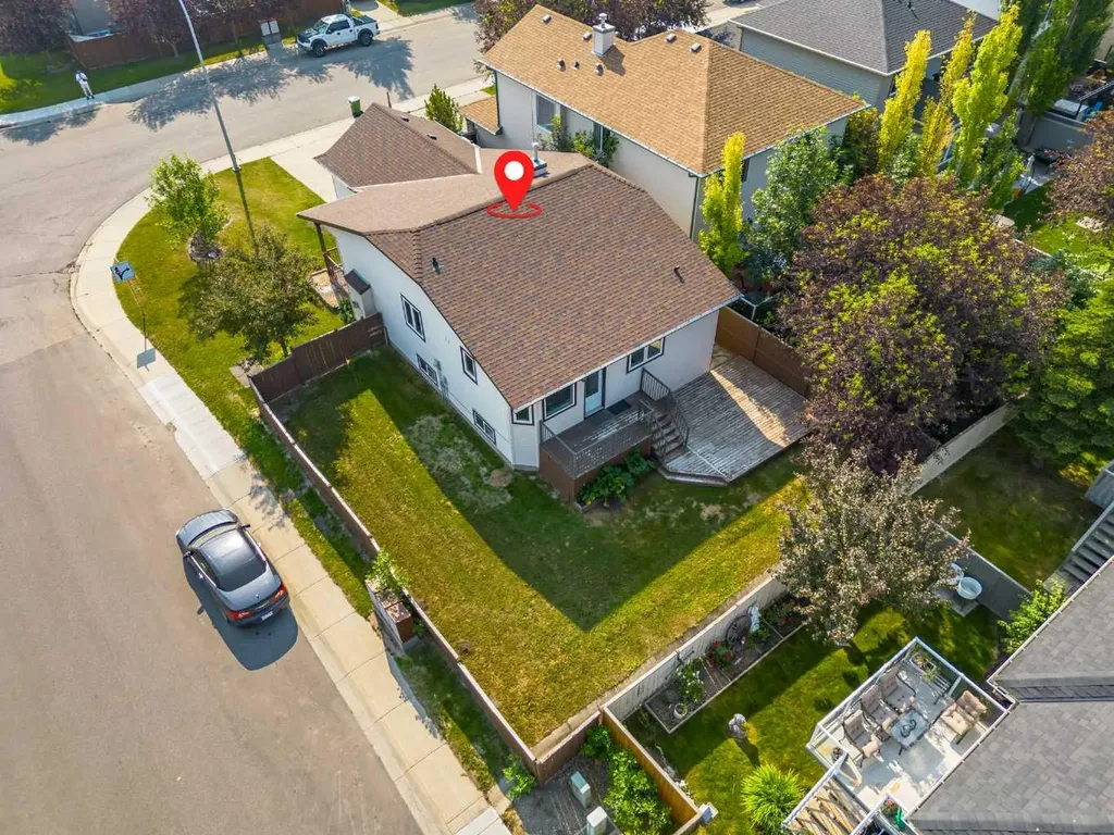 31 Fairways Drive NW Airdrie AB T4B 2P5