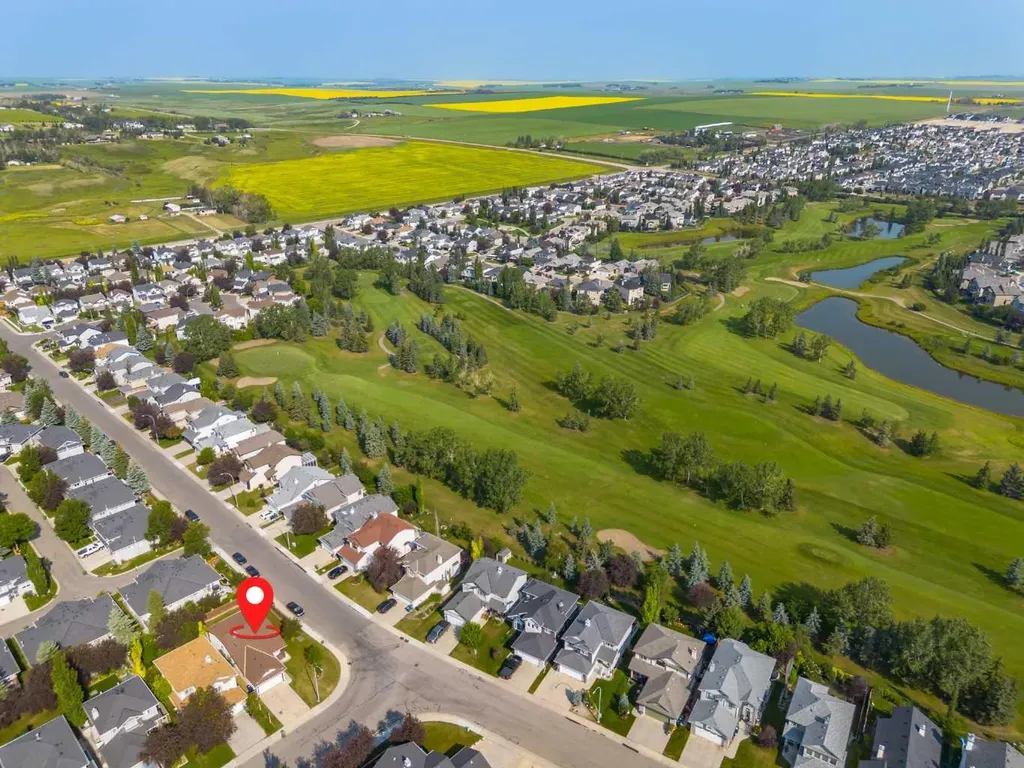 31 Fairways Drive NW Airdrie AB T4B 2P5