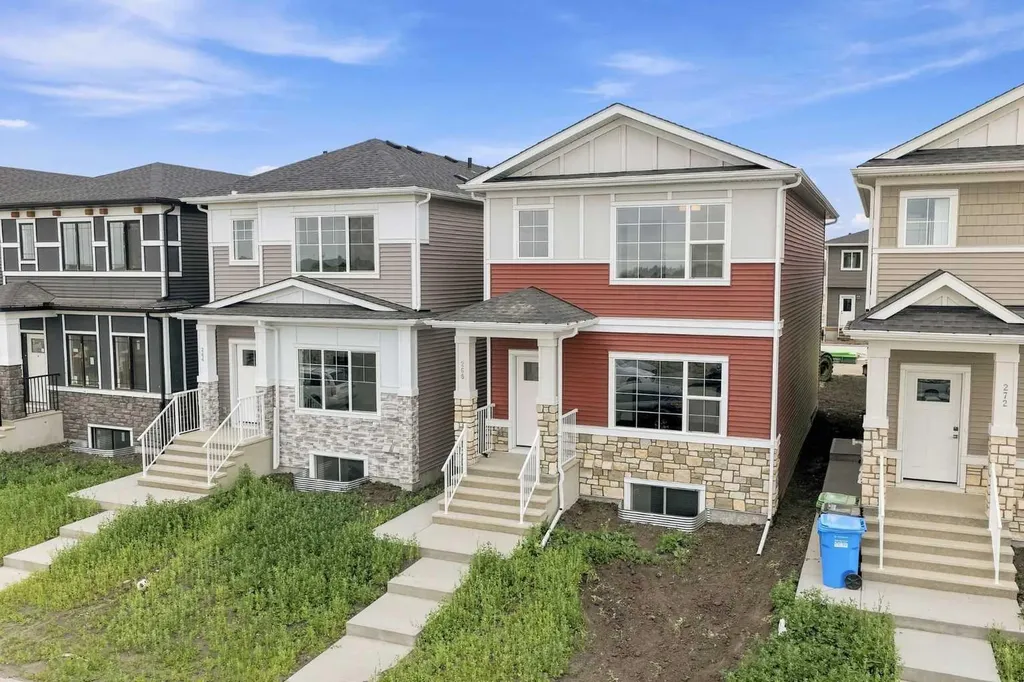 268 Huxbury View NE Calgary AB T2A 8C4