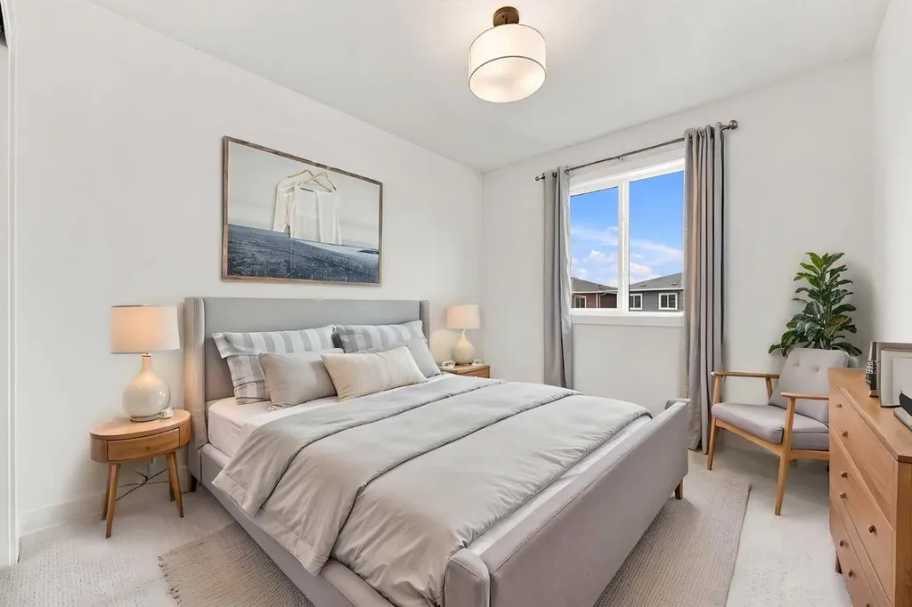 268 Huxbury View NE Calgary AB T2A 8C4