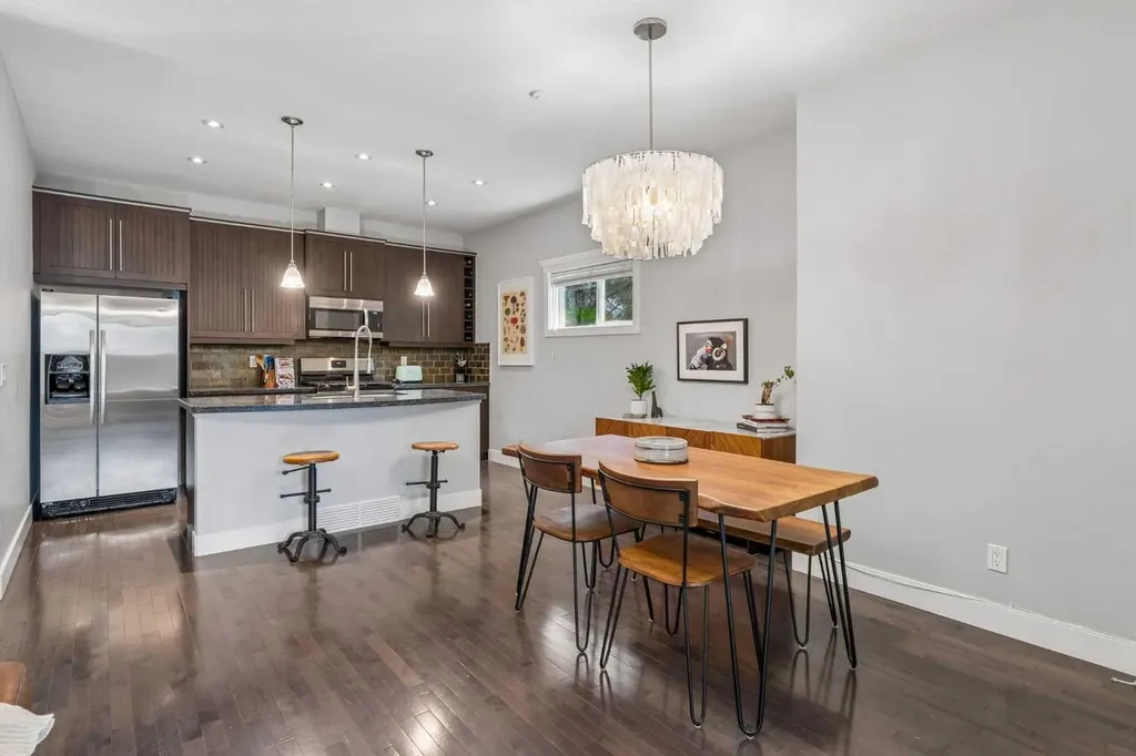 441 20 Avenue NE Calgary AB T2E 1R3