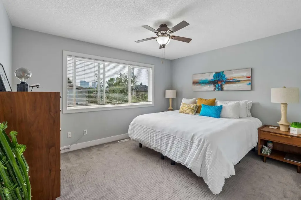 441 20 Avenue NE Calgary AB T2E 1R3