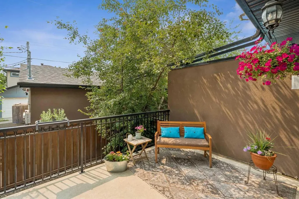 441 20 Avenue NE Calgary AB T2E 1R3
