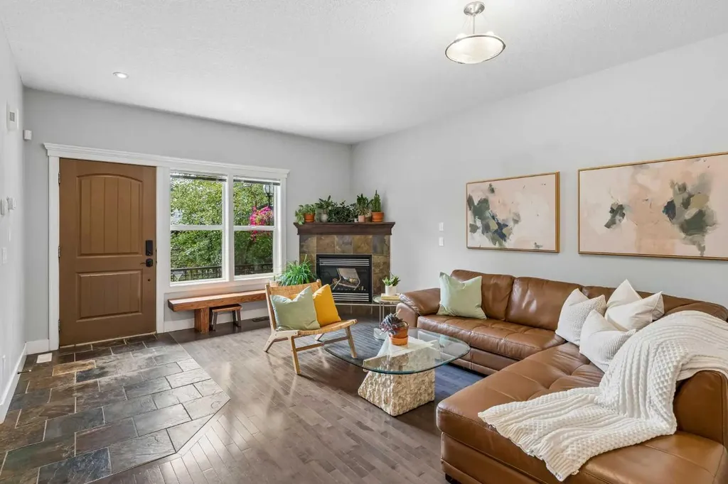 441 20 Avenue NE Calgary AB T2E 1R3
