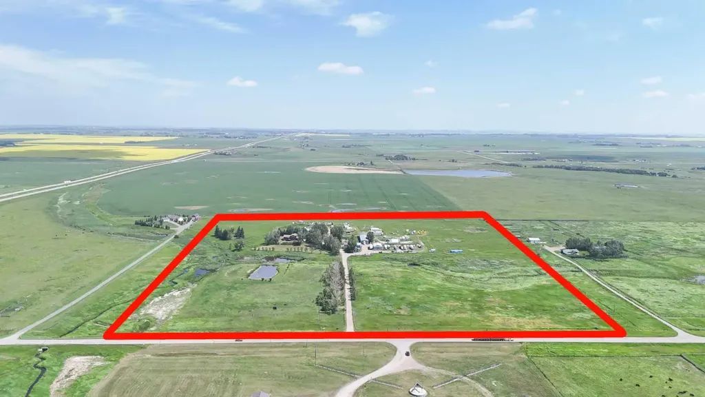 241053 Highway 24 Rural Wheatland County AB T1P 0W9