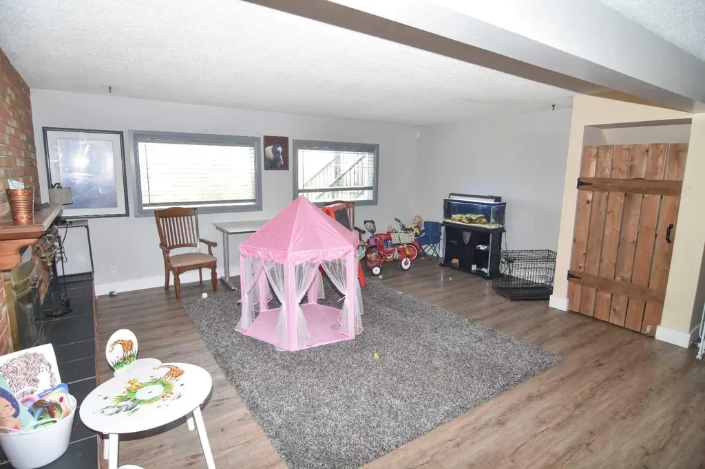 241053 Highway 24 Rural Wheatland County AB T1P 0W9