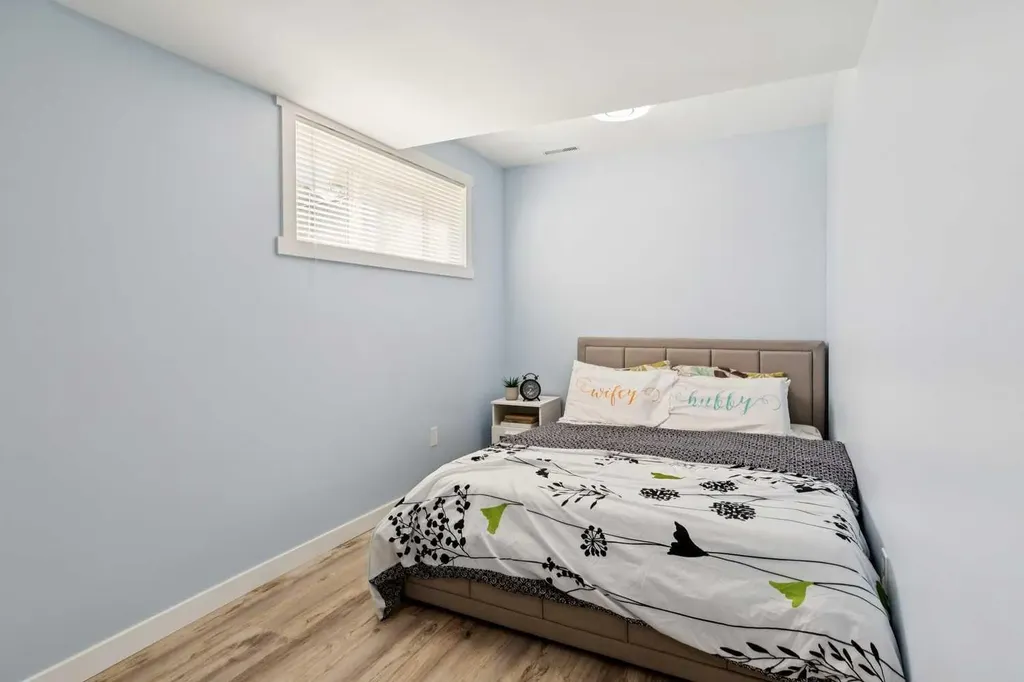 1916B 29 Avenue Nanton AB T0L 1R0