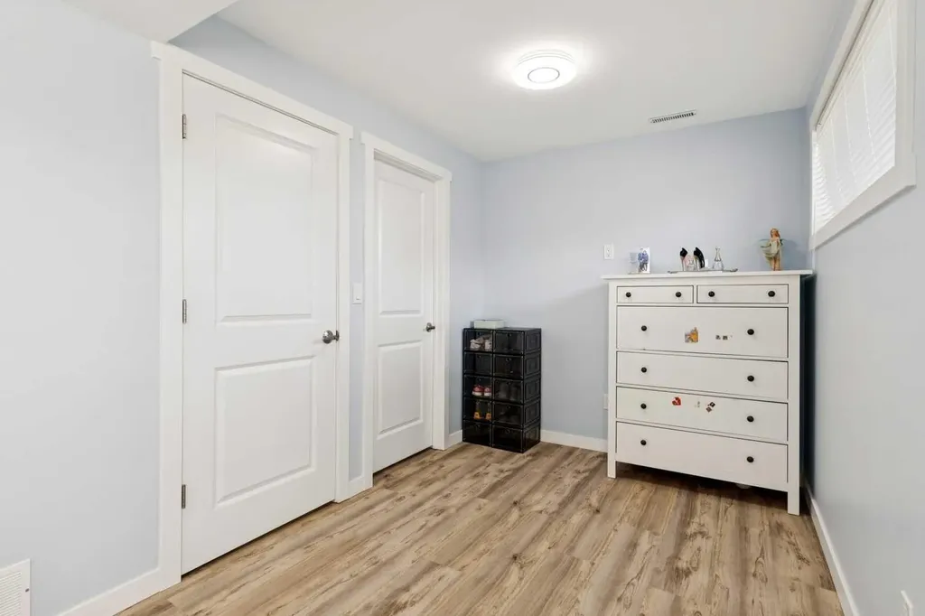 1916B 29 Avenue Nanton AB T0L 1R0