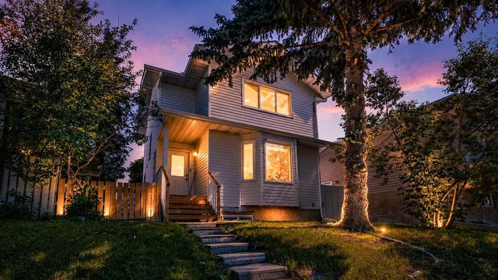 15 Taraglen Court NE Calgary AB t3j 2m6