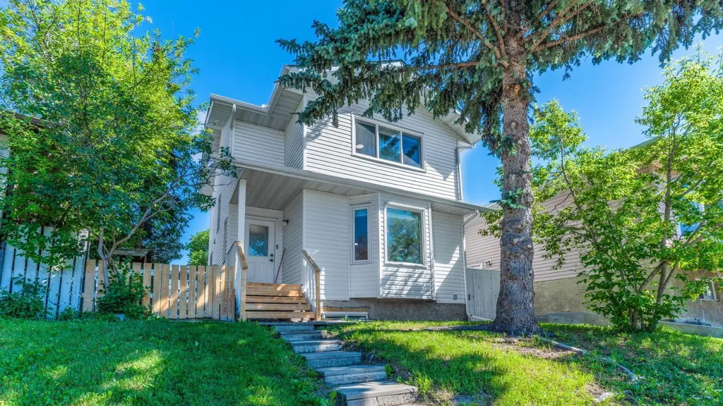 15 Taraglen Court NE Calgary AB t3j 2m6