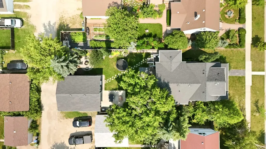 5808 43 Avenue Red Deer AB T4N3E6