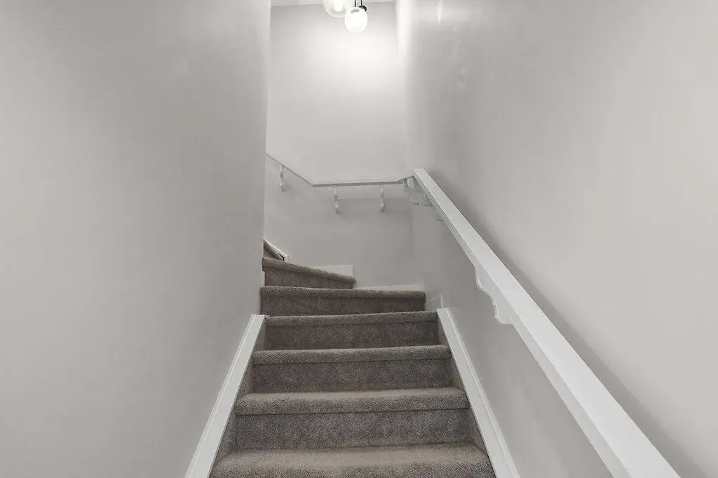 1139 Lanark Boulevard SE Airdrie AB T4A 3M9