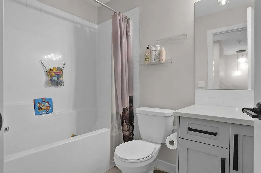 1139 Lanark Boulevard SE Airdrie AB T4A 3M9
