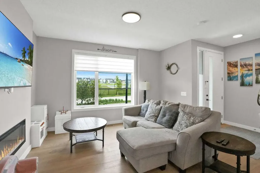 1139 Lanark Boulevard SE Airdrie AB T4A 3M9