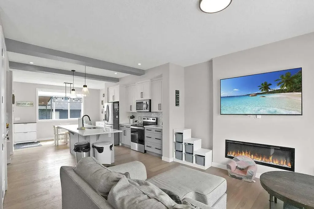 1139 Lanark Boulevard SE Airdrie AB T4A 3M9
