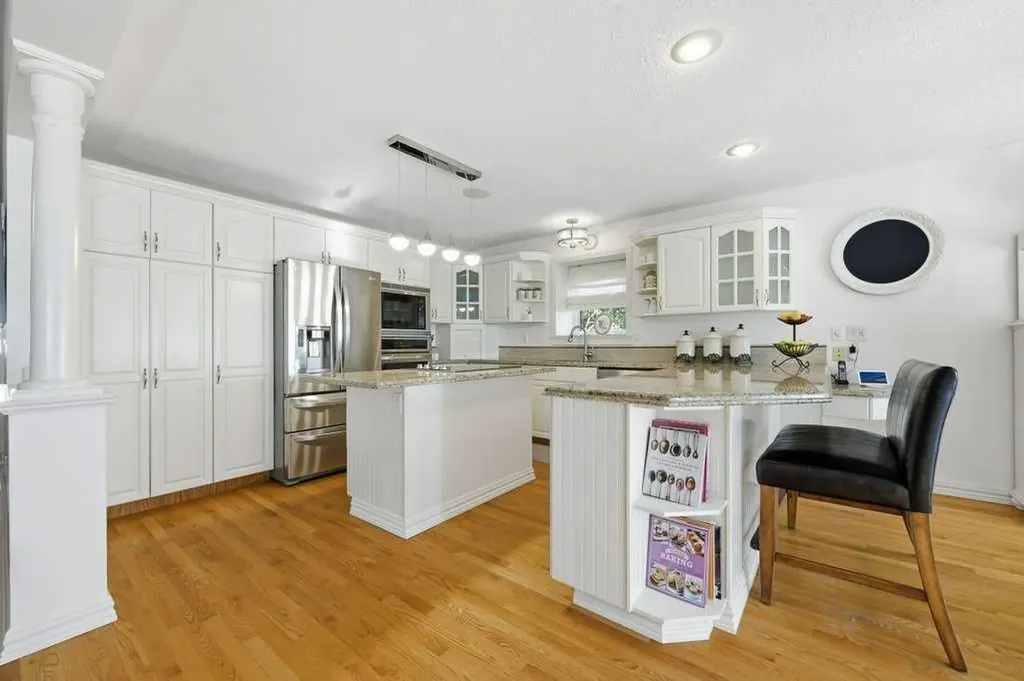 37 Ashmore Close Red Deer AB T4R 2R7