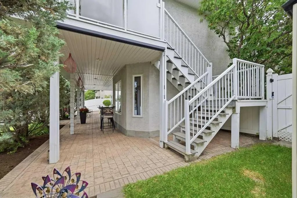 37 Ashmore Close Red Deer AB T4R 2R7