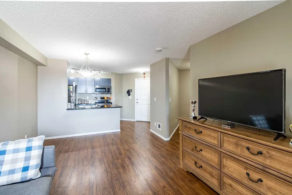 5 Saddlestone Way NE Calgary AB T3J0S2