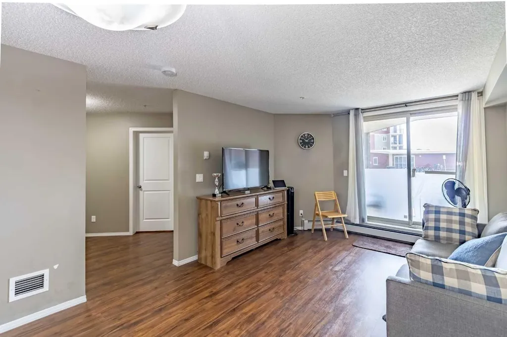 5 Saddlestone Way NE Calgary AB T3J0S2