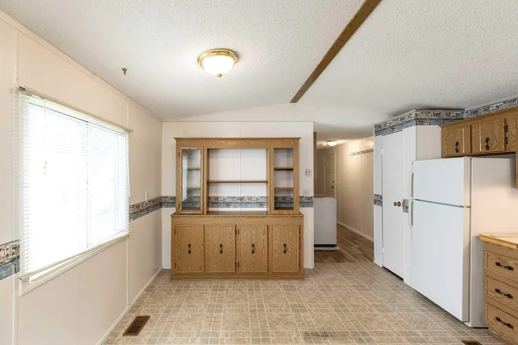 315 Meadow Drive Benalto AB T0M 0H0