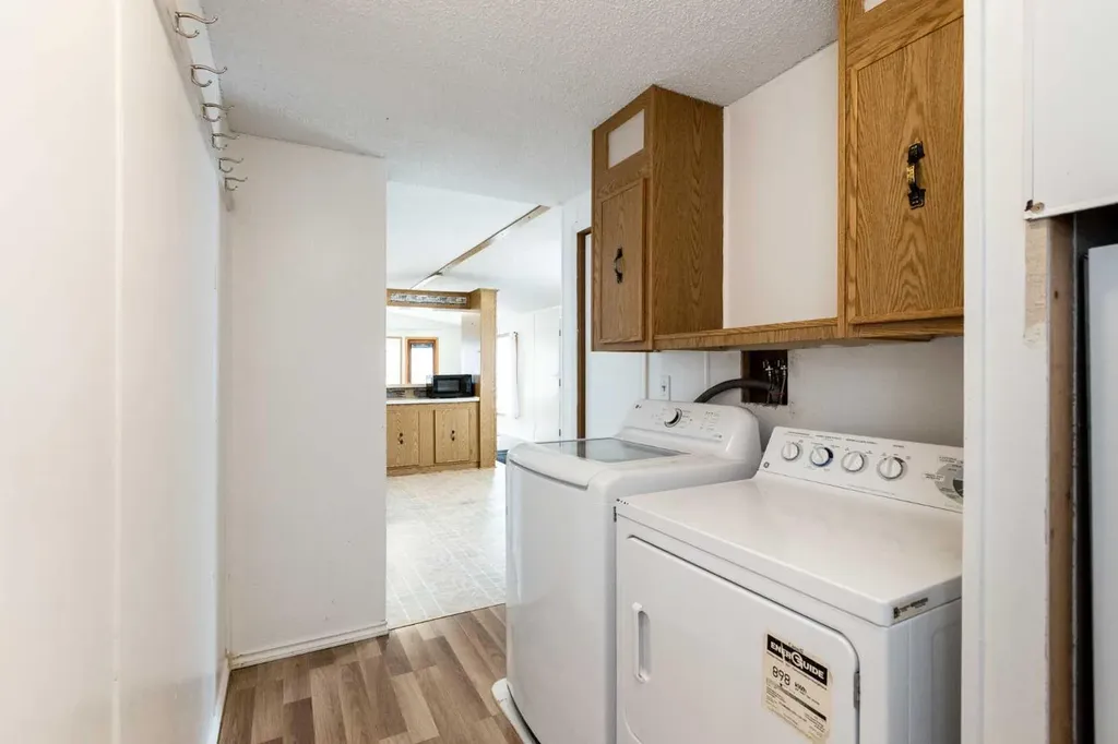 315 Meadow Drive Benalto AB T0M 0H0