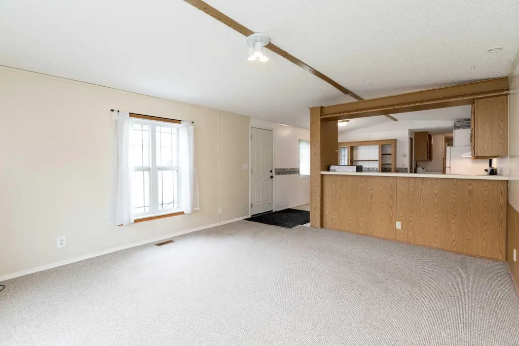 315 Meadow Drive Benalto AB T0M 0H0