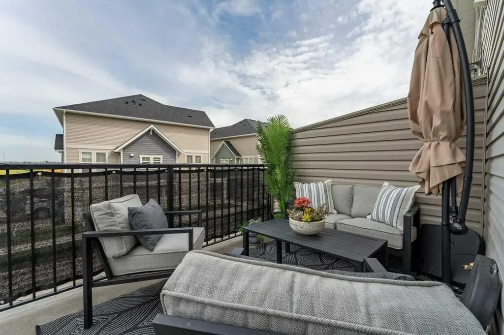 157 South Point Court SW Airdrie AB T4B 0X2