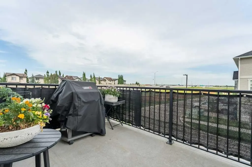 157 South Point Court SW Airdrie AB T4B 0X2
