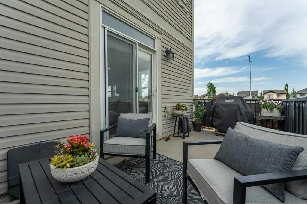 157 South Point Court SW Airdrie AB T4B 0X2