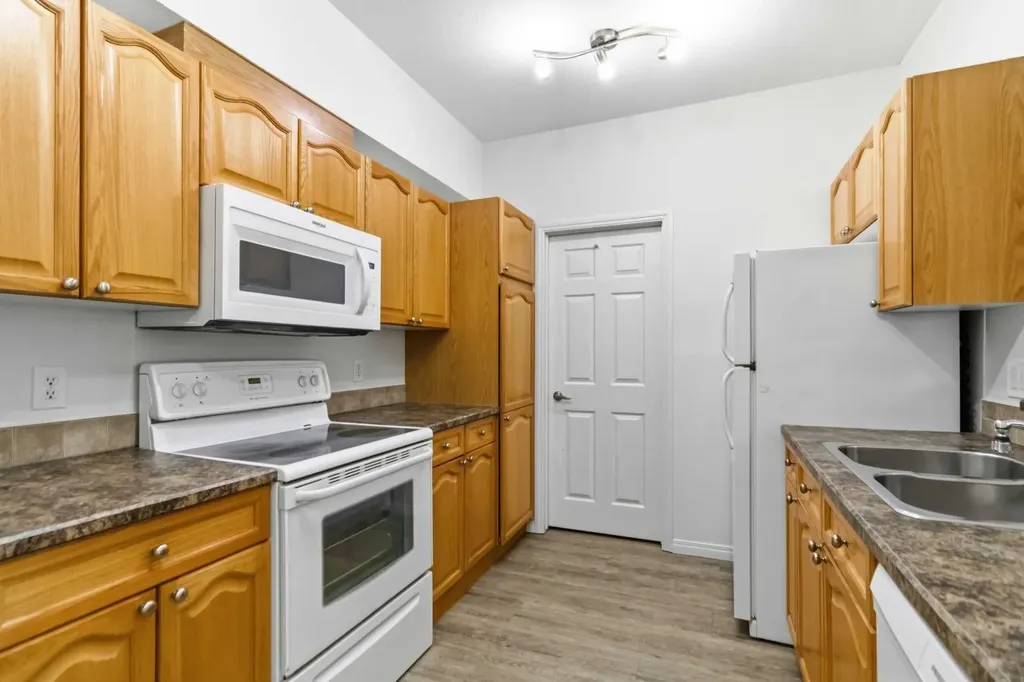 290 Plamondon Drive Fort Mcmurray AB T9K 0A5